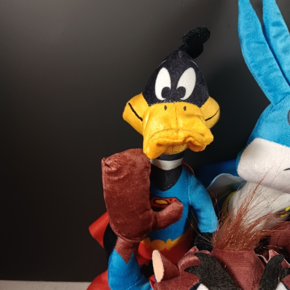 Looney Tunes Cartoon Set of 5 Super Hero Costume Batman Bugs Plush Toy 8-10” New - Picture 8 of 8